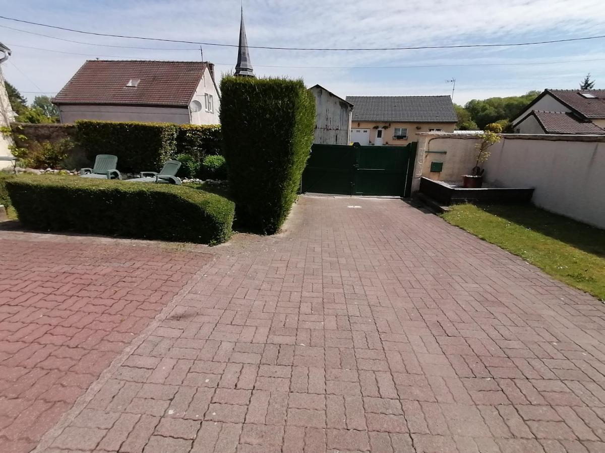 La Cle Des Champs Villa Longueval Eksteriør bilde