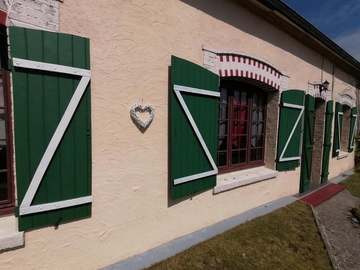 La Cle Des Champs Villa Longueval Eksteriør bilde